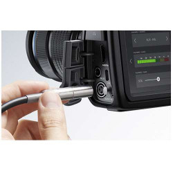 Pocket Cinema Camera 4K Blackmagic  sensore 4/3, Micro 4/3